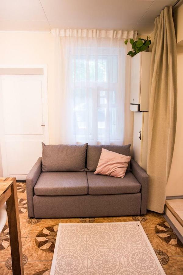 Cozy City Studio Apartment Free Parking タリン エクステリア 写真